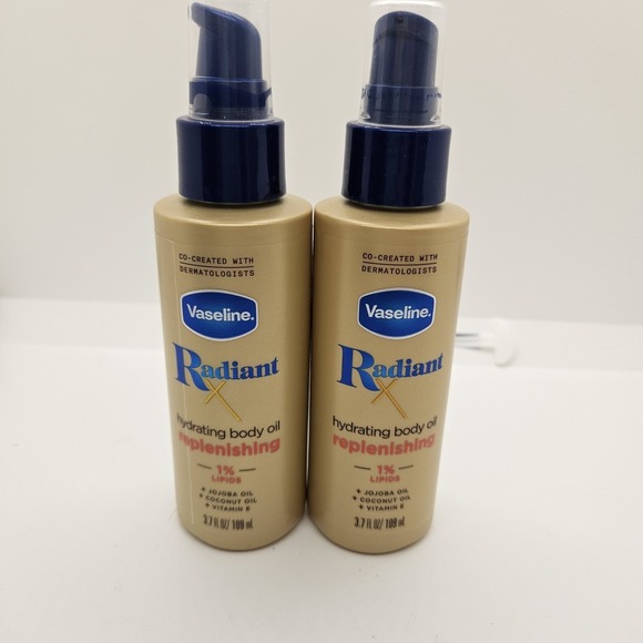 Vaseline Other - Vaseline Radiant X Hydrating Body Oil Replenishing 3.7oz‎ Lot of 2 New